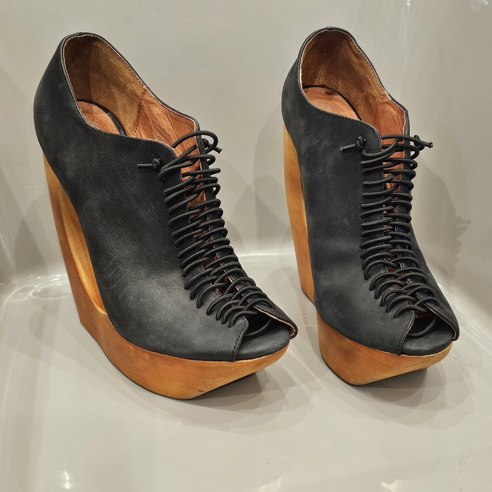 Jeffrey Campbell Leather Lace Up Platform Wedges - Picture 15 of 16